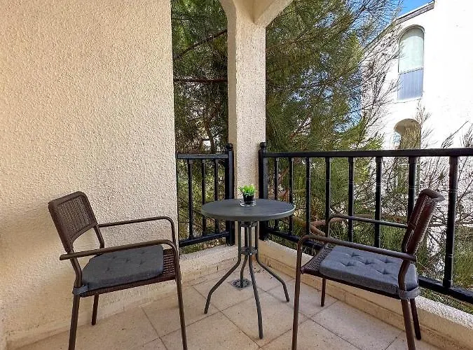 Cozy In Kapparis Paralimni