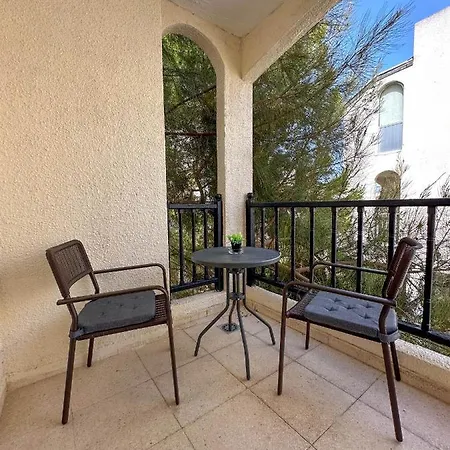 Cozy In Kapparis Παραλίμνι